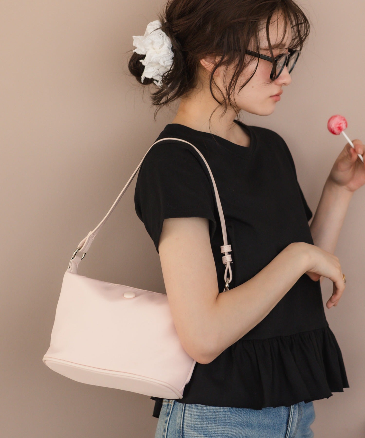 One Handle Nylon Shoulder Bag | HEILIS