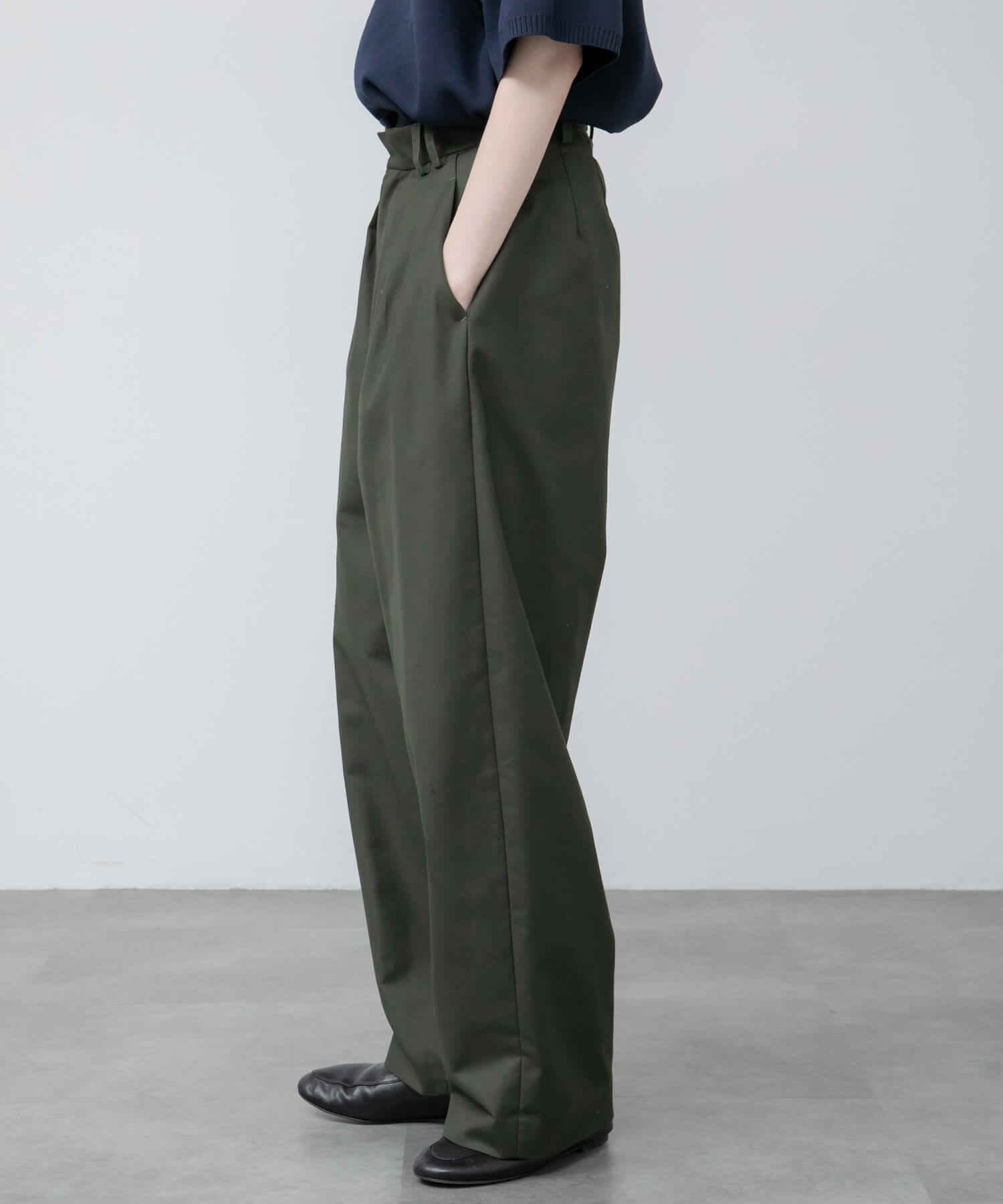 Original】3 Tuck Twill Wide Slacks Pants | HEILIS