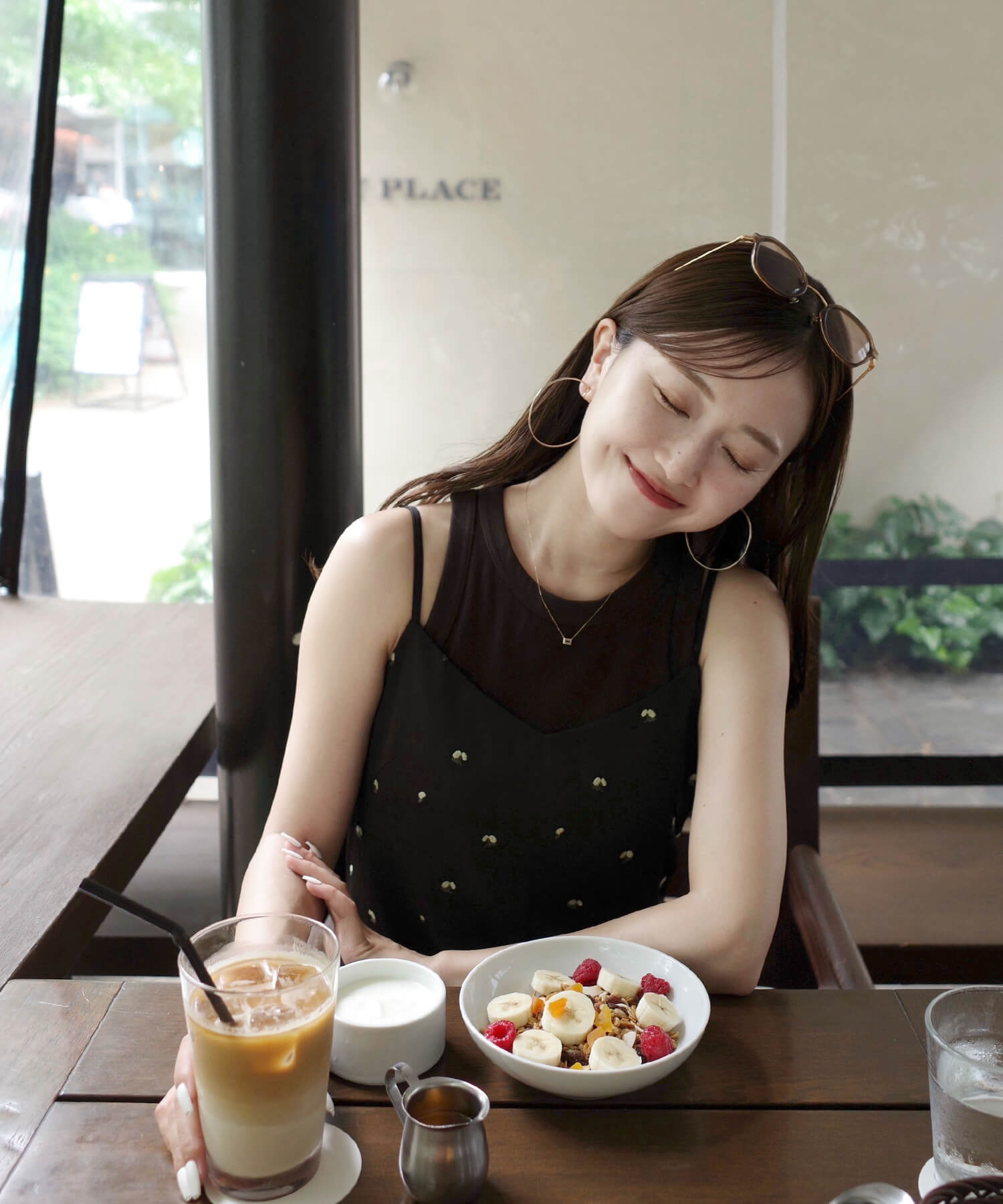 Nanami Original】Flower Embroidery Dress | HEILIS