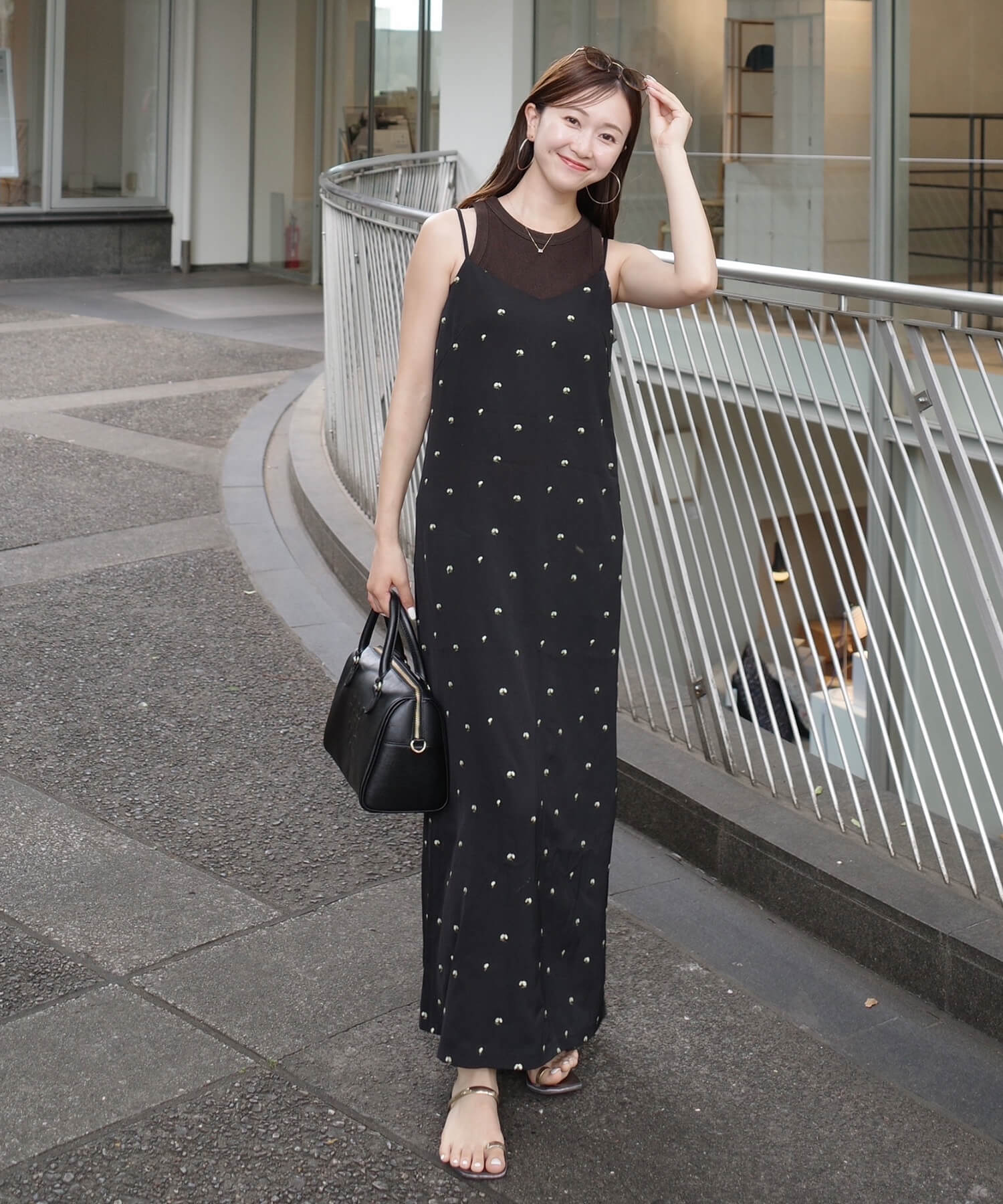 Nanami Original】Flower Embroidery Dress | HEILIS