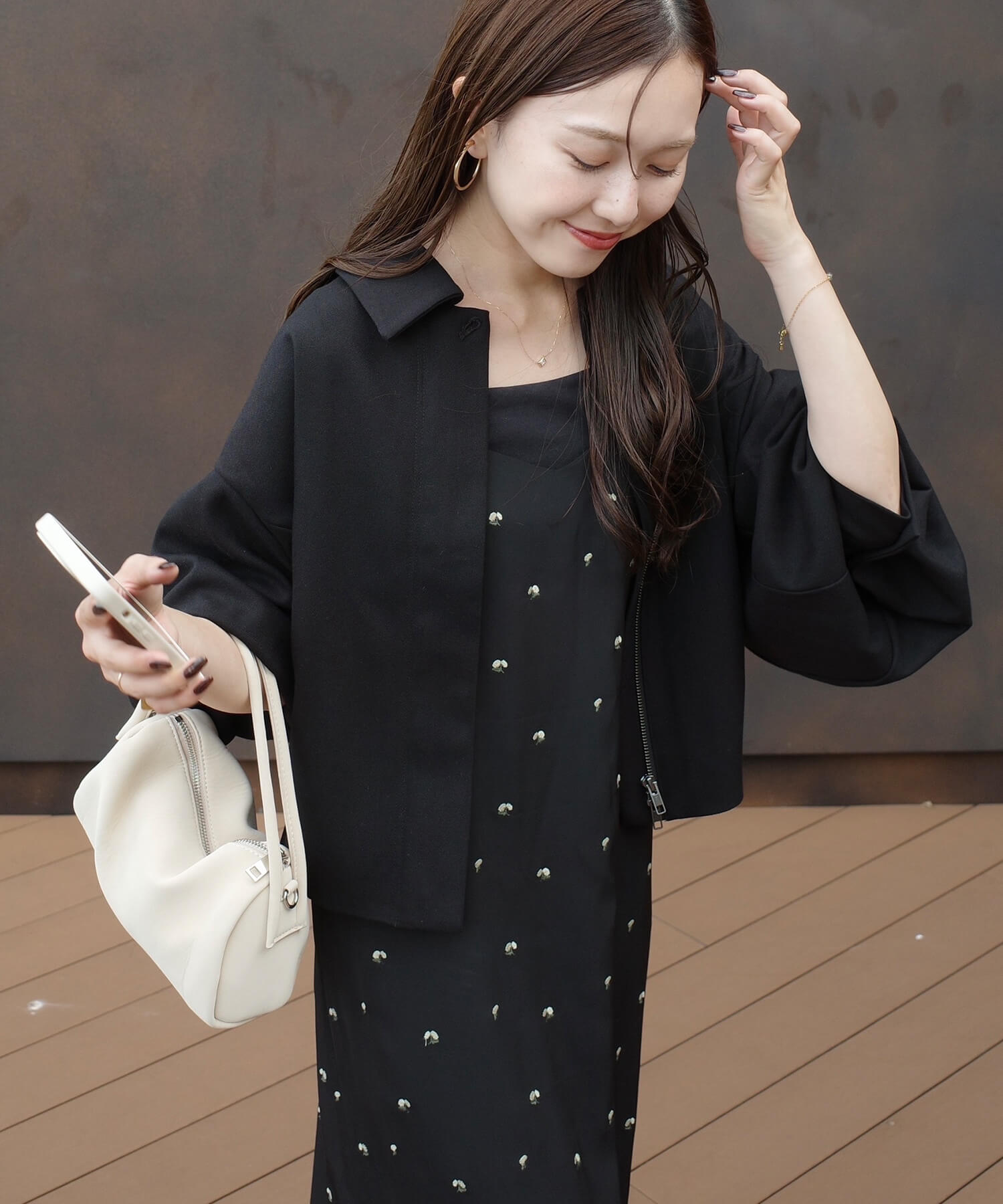 Nanami Original】Flower Embroidery Dress | HEILIS