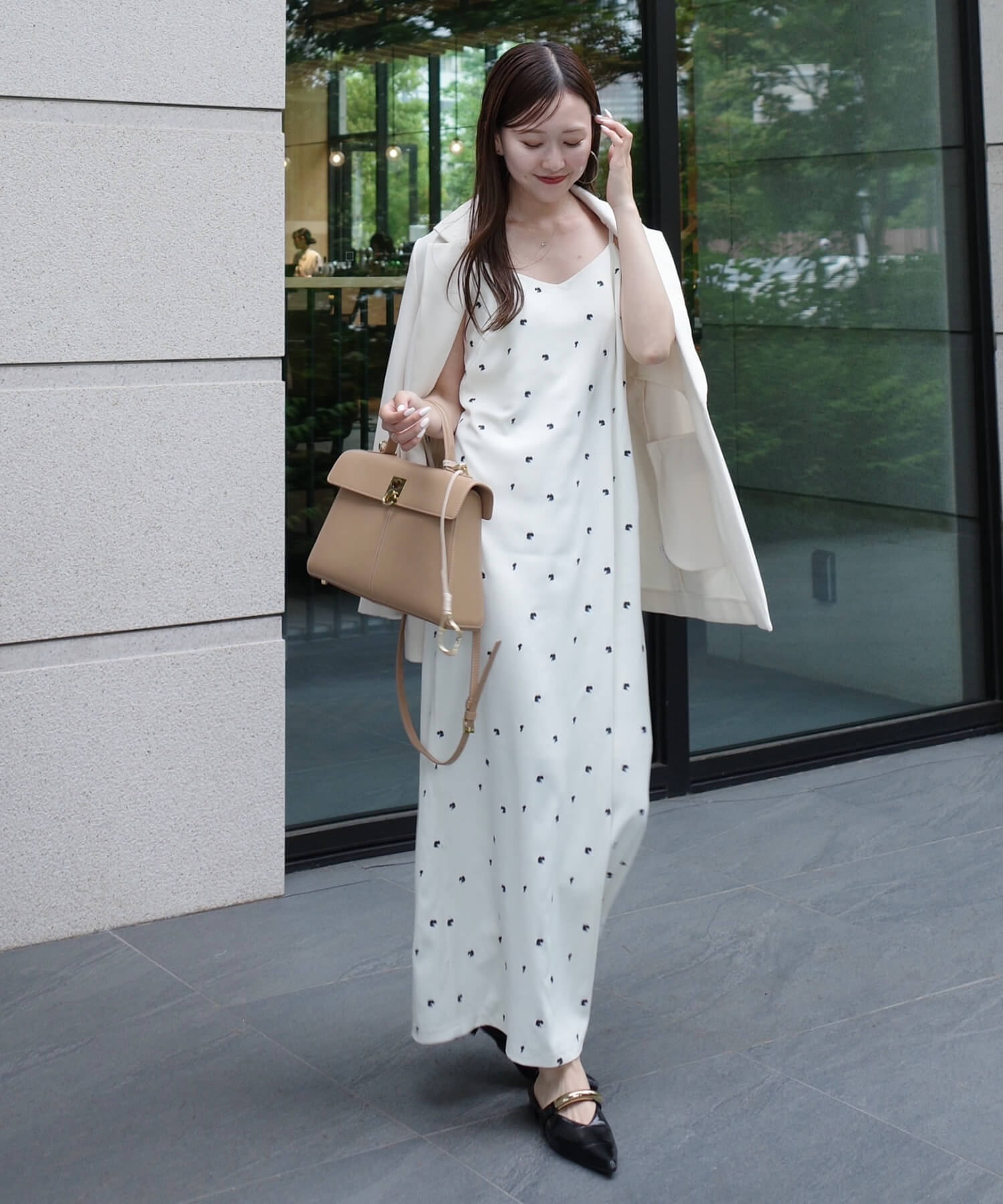 Nanami Original】Flower Embroidery Dress | HEILIS
