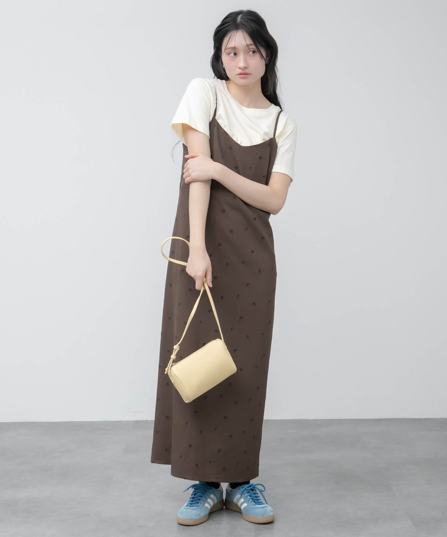 Nanami Original】Flower Embroidery Dress | HEILIS