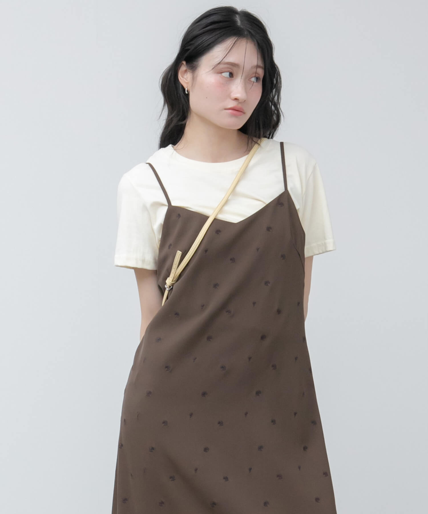 Nanami Original】Flower Embroidery Dress | HEILIS