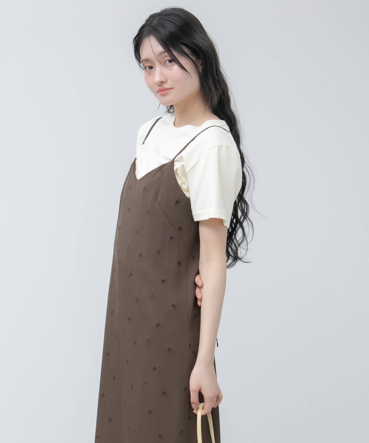 Nanami Original】Flower Embroidery Dress | HEILIS