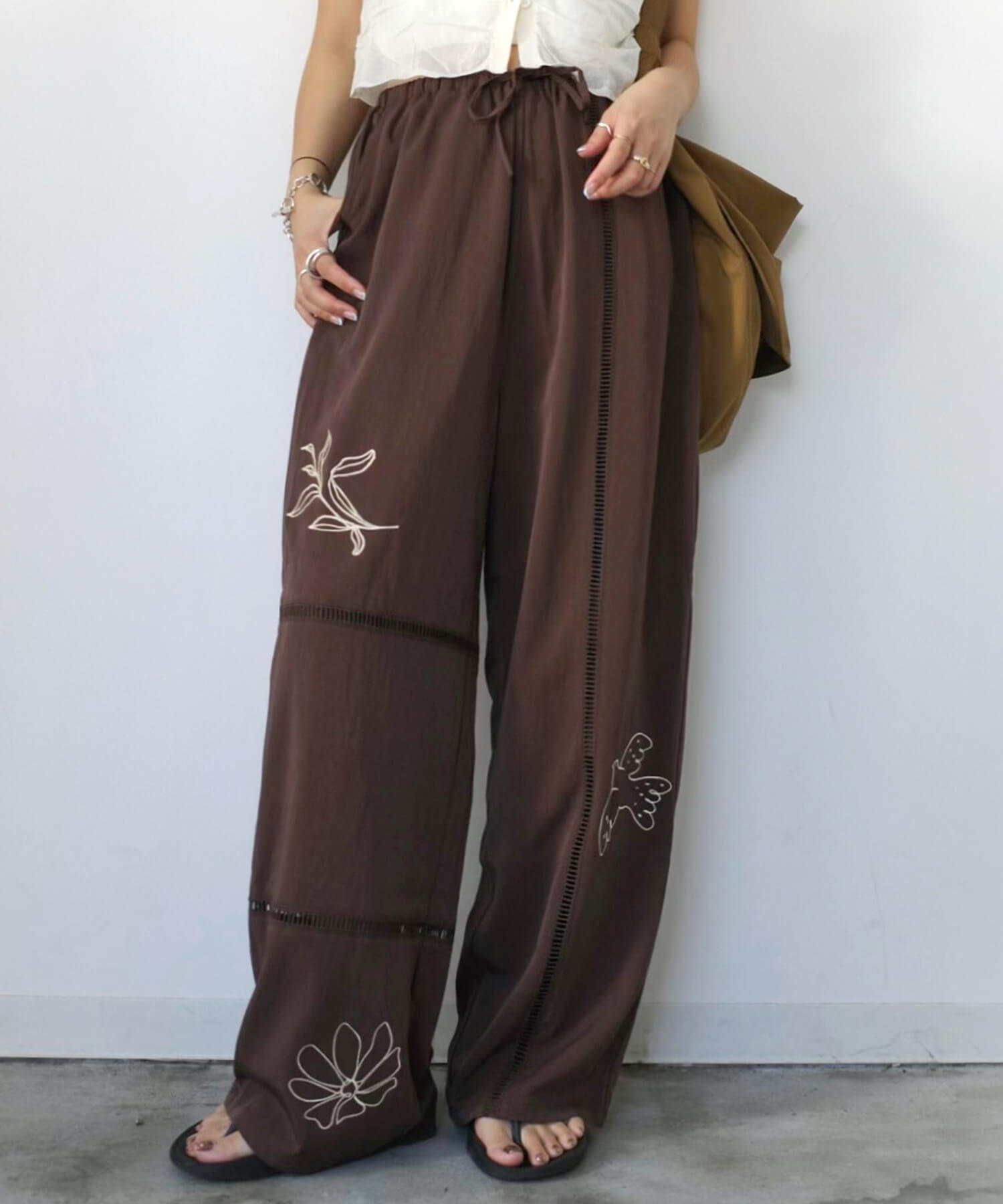 hideka original】Embroidery Patchwork PT | HEILIS