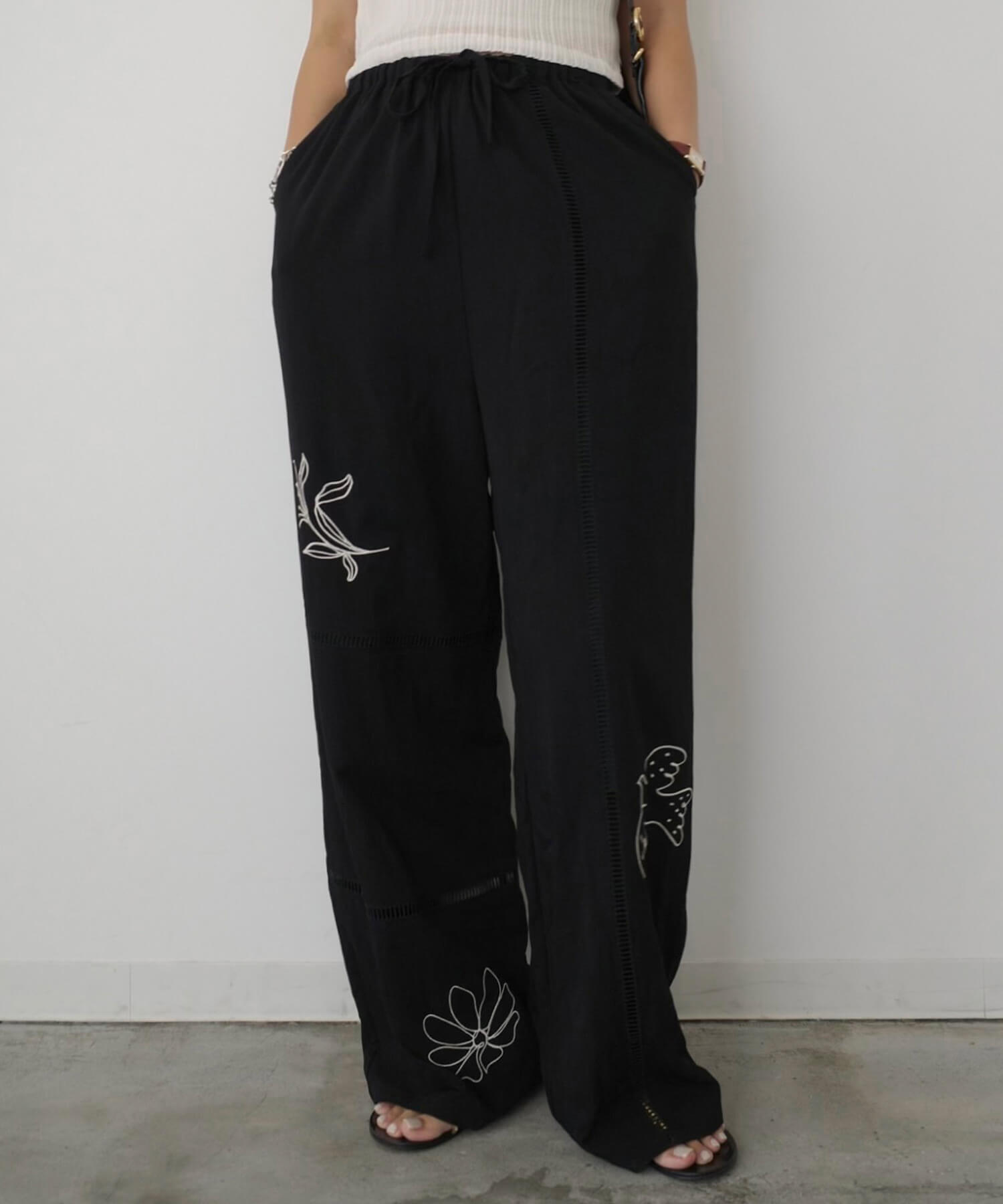 hideka original】Embroidery Patchwork PT | HEILIS