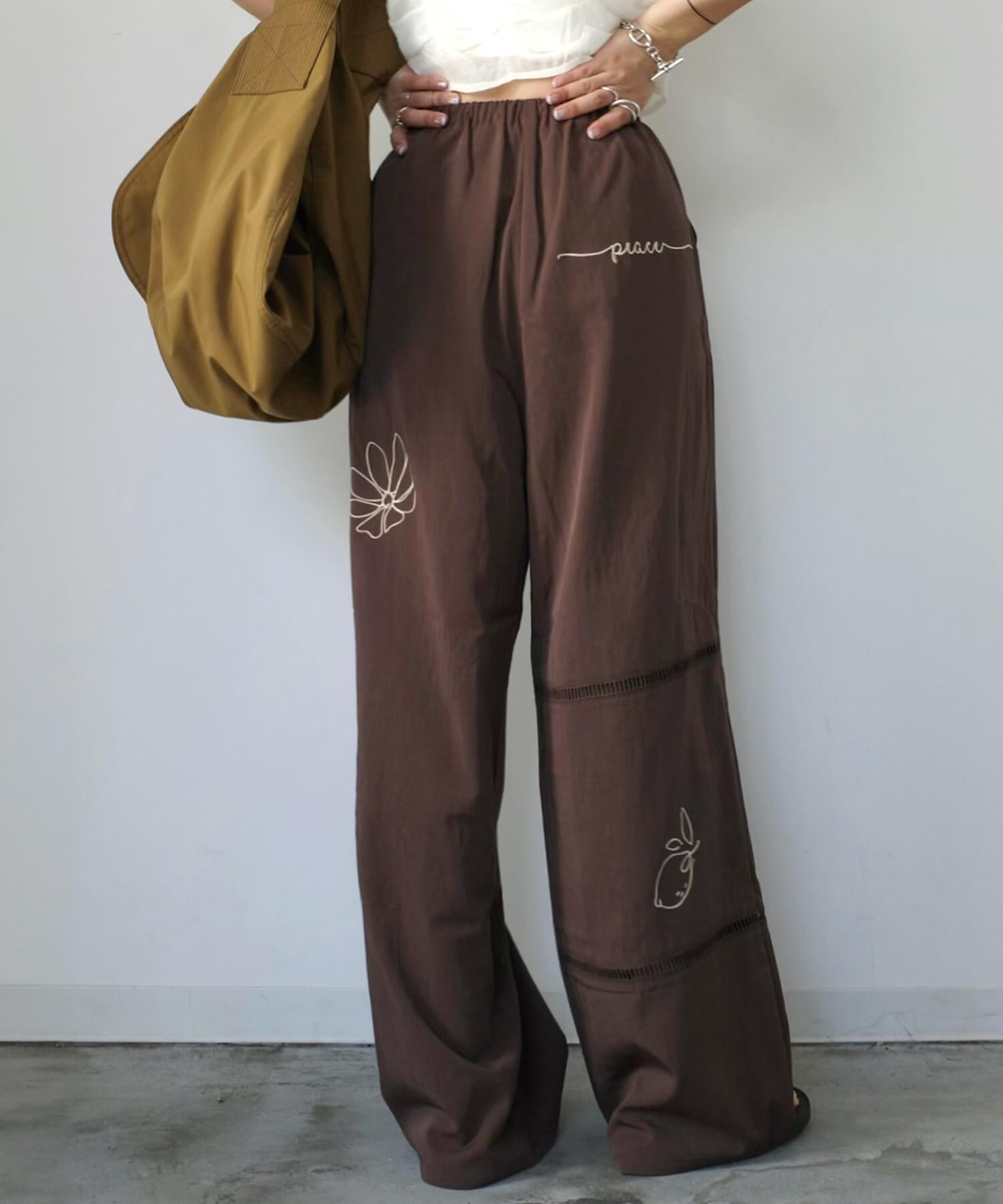 hideka original】Embroidery Patchwork PT | HEILIS