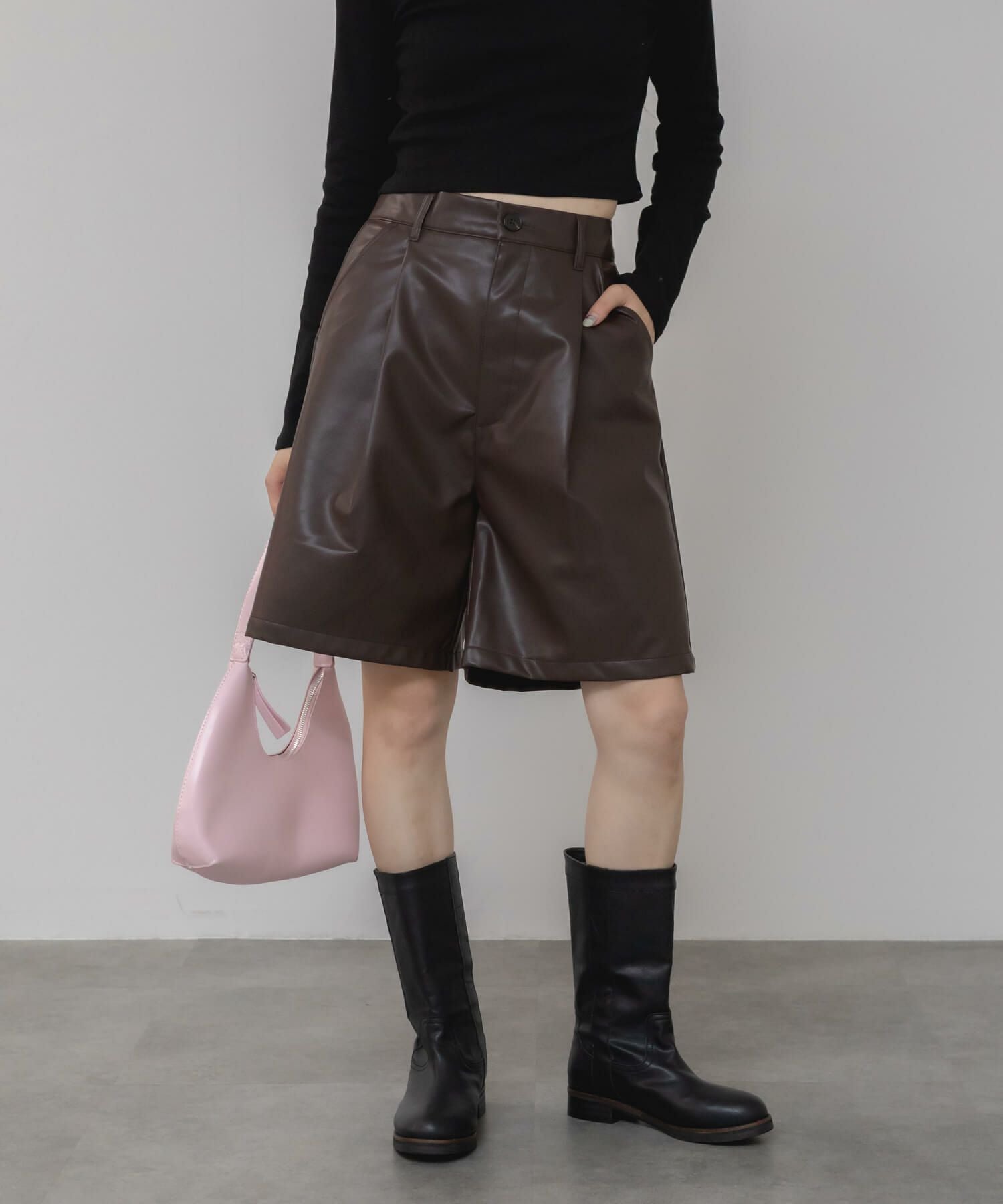 Faux Leather Shorts | HEILIS