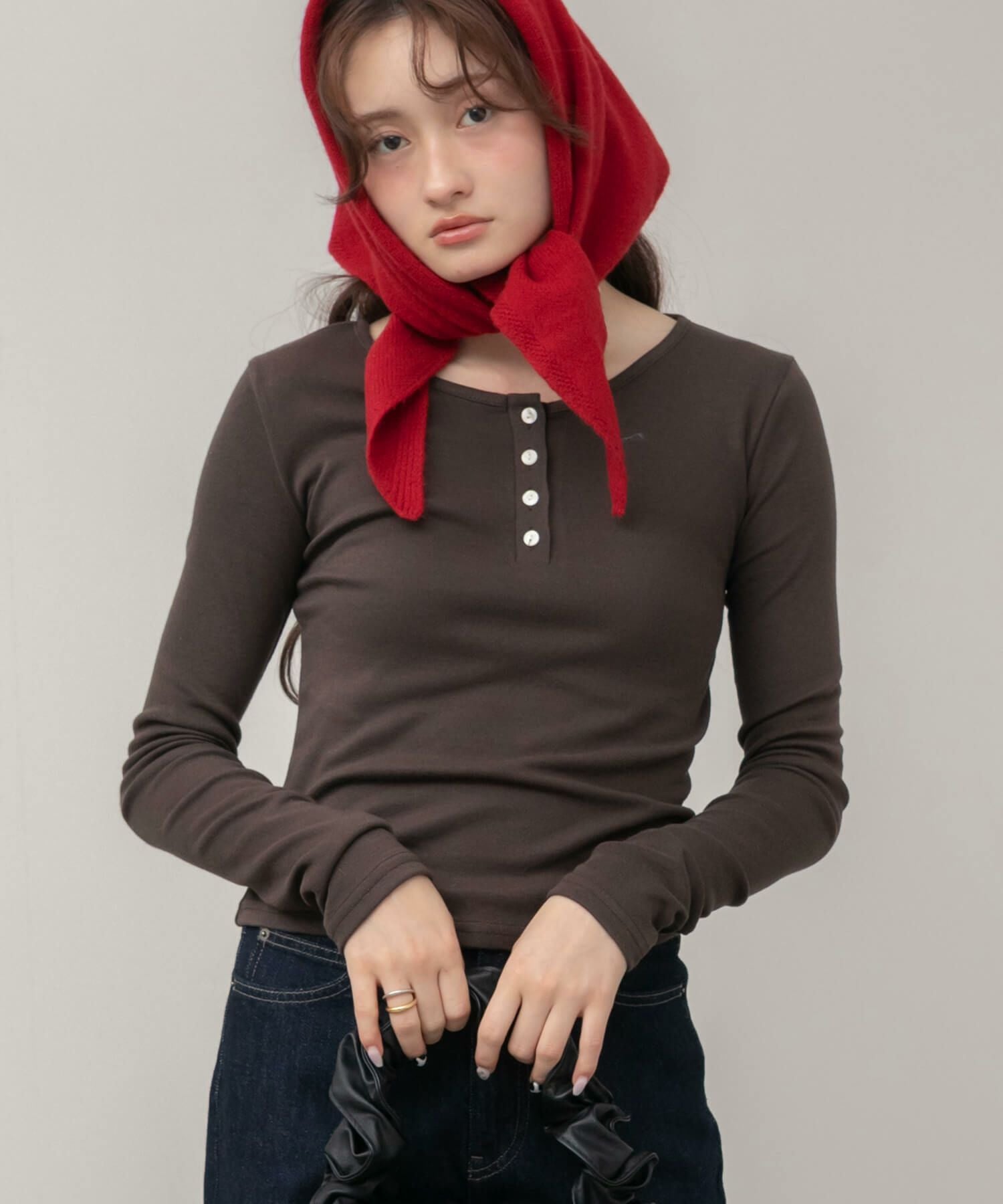 Henley Neck Basic Tops | HEILIS