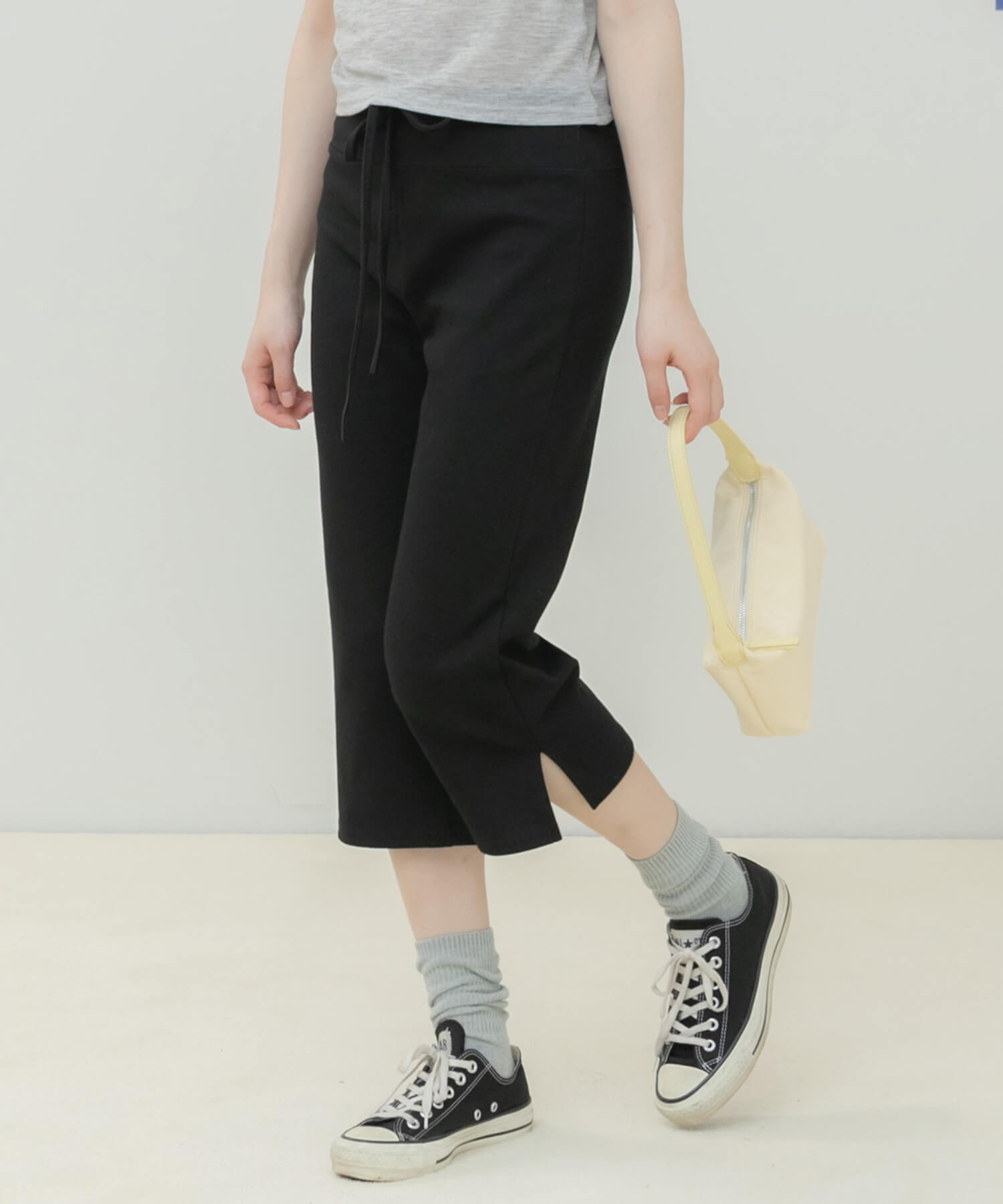 Capri Pants | HEILIS